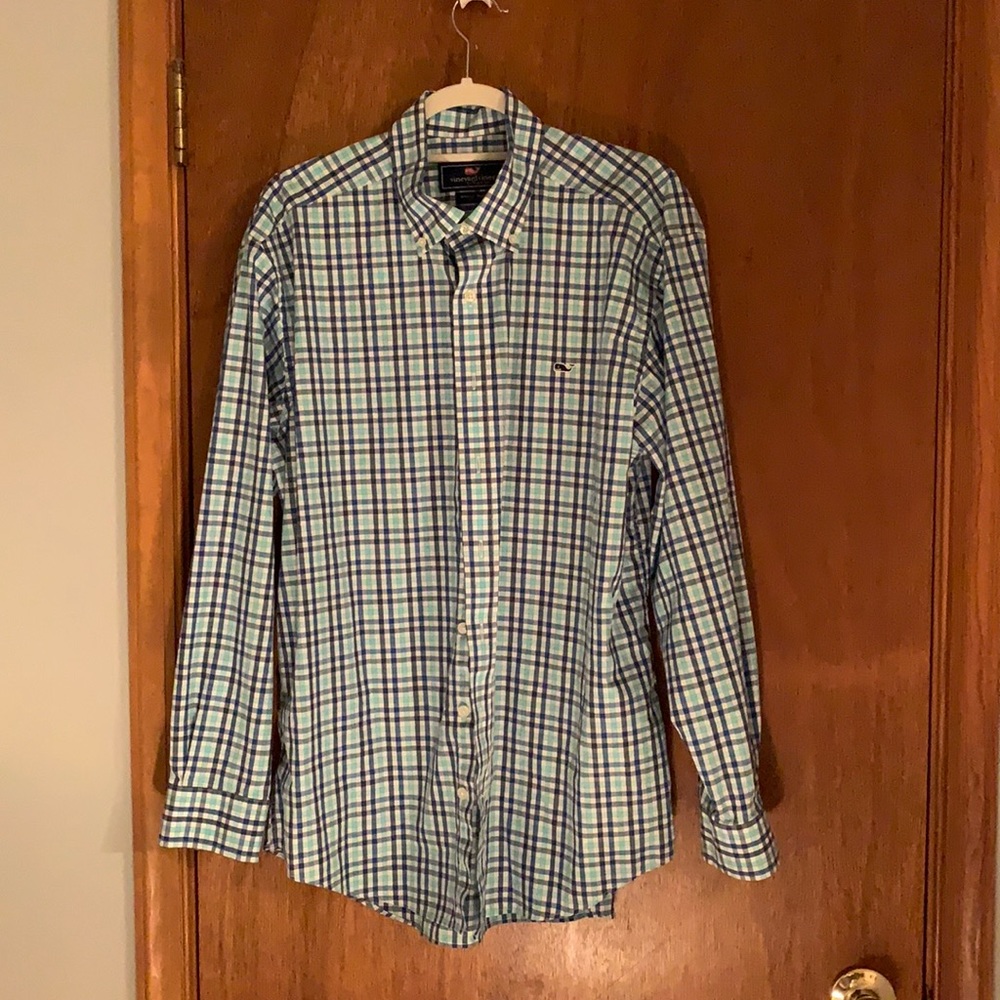 Vineyard Vines men’s button down